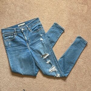 High Rise Levi 720 Jeans